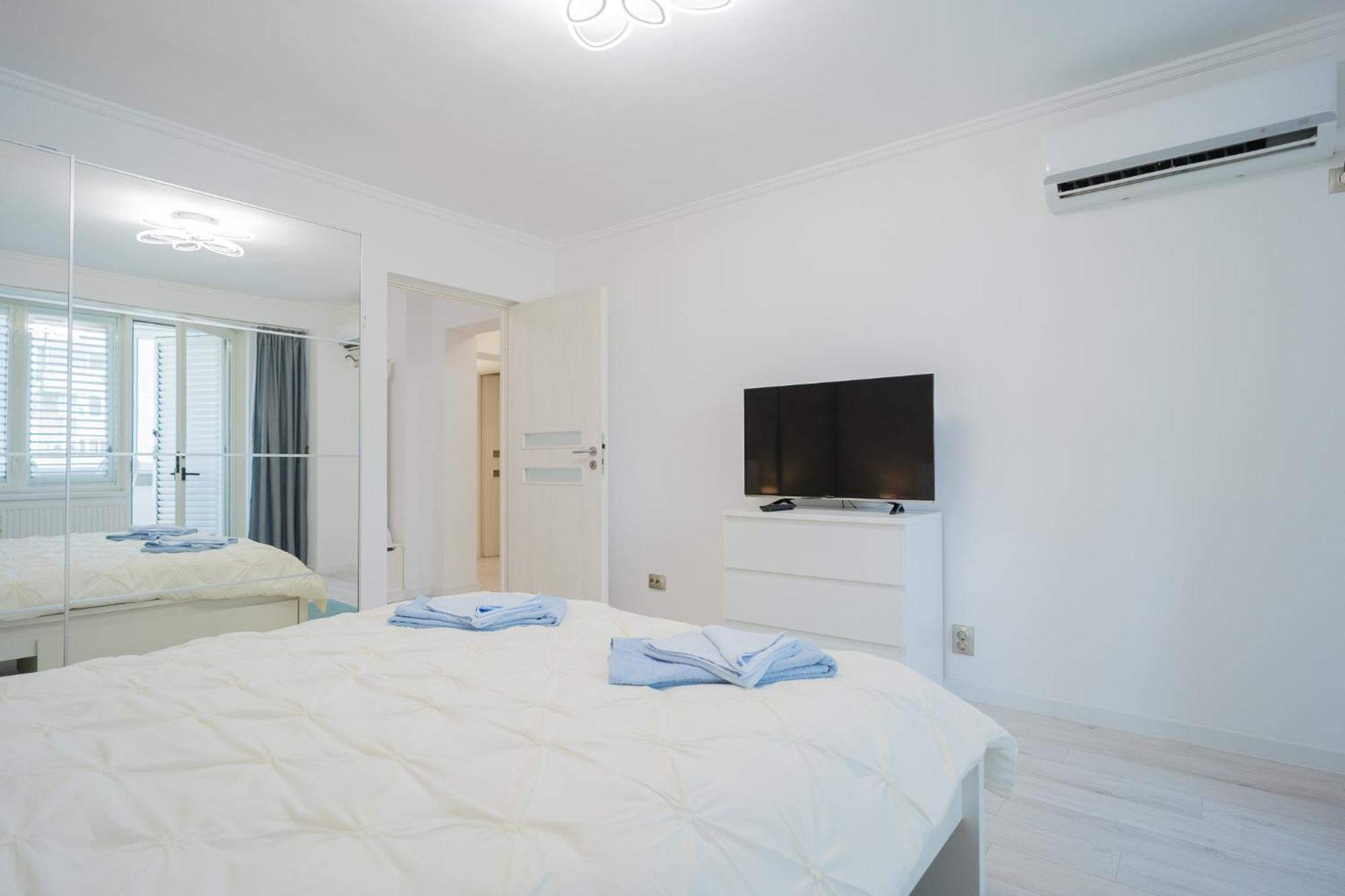 Luxury 2Br On Decebal Avenue Lejlighed Bukarest Eksteriør billede